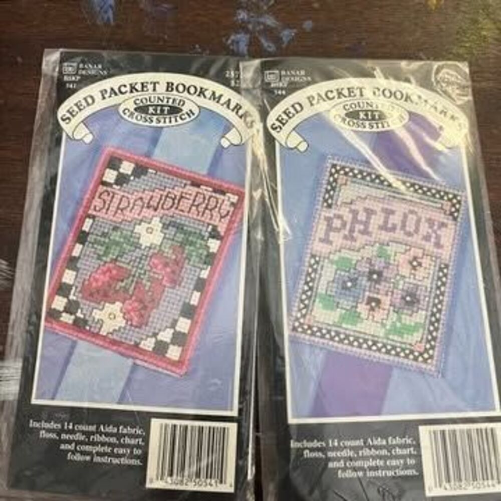 Banar Designs Seed Packet Bookmarks Counted Cross Stitch Kits - Strawberry & Phl